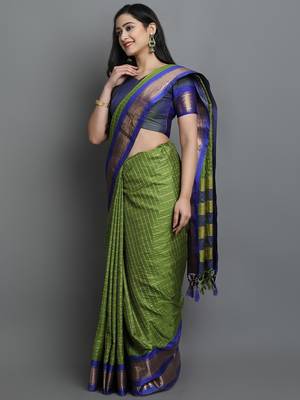 Dark Green Woven Cotton Silk Dharmavaram Silk Blend Saree With Blouse 3