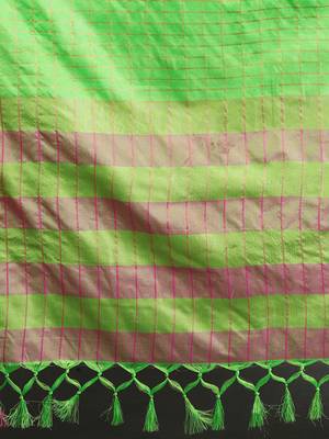 Light Green Woven Cotton Silk Dharmavaram Silk Blend Saree With Blouse 4