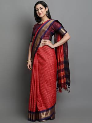 Red Woven Cotton Silk Dharmavaram Silk Blend Saree With Blouse 3