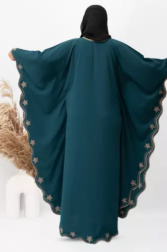 Round Border Embroidery Kaftan Abaya in Ramagreen Color With Hijab