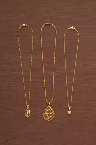 Golden short chain with pendant - 3 numbers one gram gold