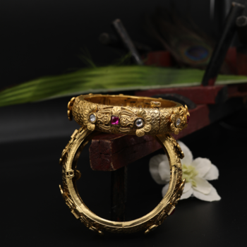 The ivora bangels set for women(tib2015) 2