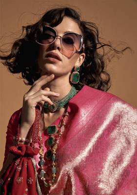 Pink kanjivaram silk blend zari weaving saree 2