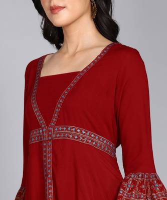 women rayon paisley print anarkali kurta in maroon 3