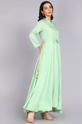 women rayon printed flared kurta in sea green