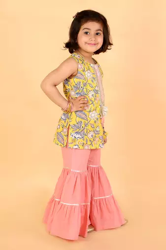 Floral printed sharara set