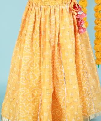 Yellow printed ghaghra choli set 4