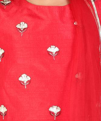 Red printed ghaghra choli set 4