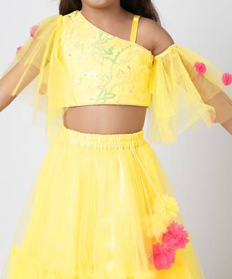Yellow lehenga set 4