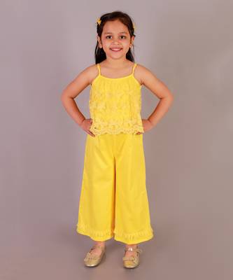 Yellow printed jumpsuit 3