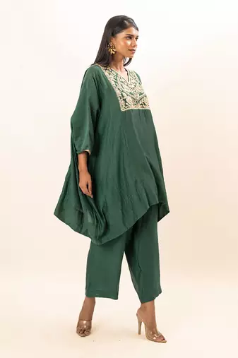 Sap green short kaftan set