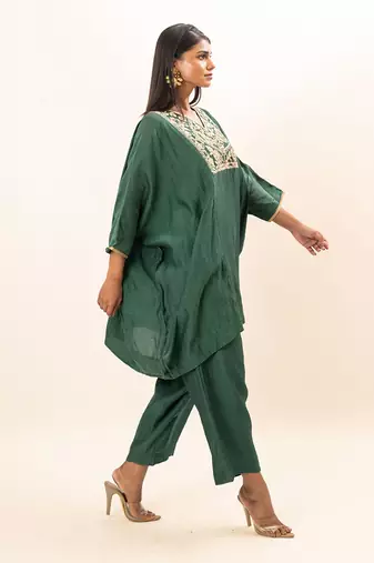 Sap green short kaftan set