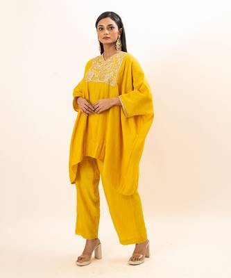 Yellow short kaftan set 2