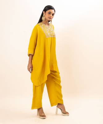 Yellow short kaftan set 3