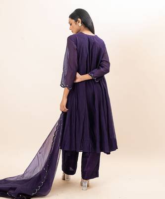 Purple embroidered kurta set 5