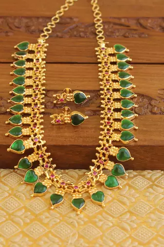 Kerala style gold platted palakka necklace set