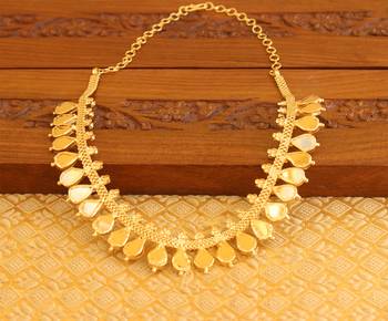 Kerala style gold platted palakka necklace 4