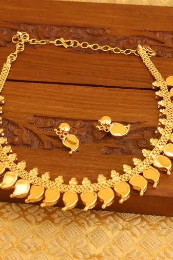 Kerala style gold platted mango palakka necklace set