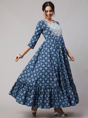 Women printed pure cotton embroidery ethnic dress 5