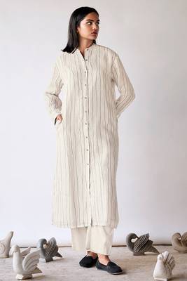 Mushroom cream linen Kurta set 5