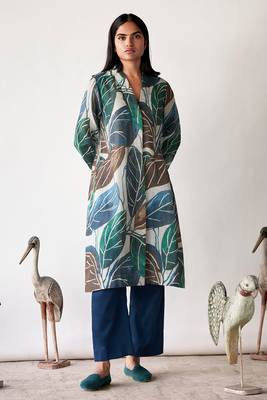 Cream and blue leaf linen Kurta set 1