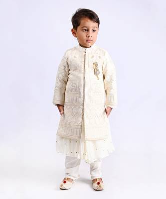 Off white embroidered sherwani set 1