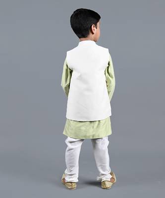 Light green printed kurta jacket set 4