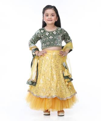 Green embroidered lehenga set 1