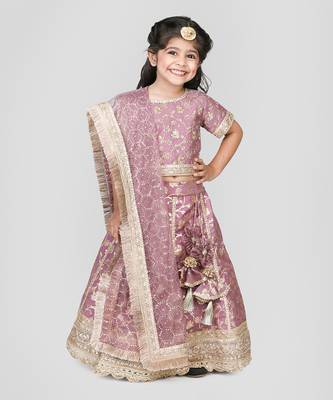 Lilac embroidered lehenga set 1