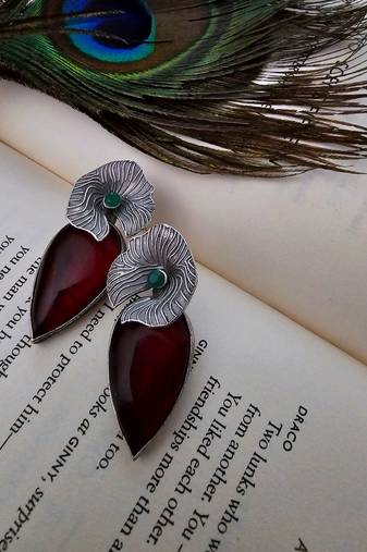 German silver stoned fixed drop earrings