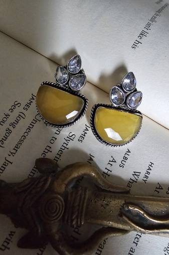 Silver plated yellow trangle drop earring