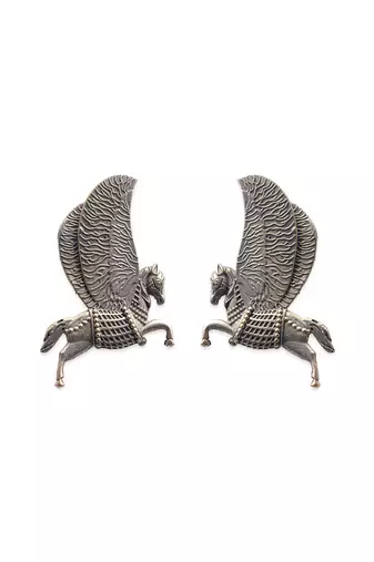Silver plated horse fly earring