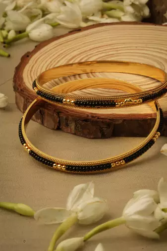Set of 2 Bangles and Bracelets with Gold-Plated Beads