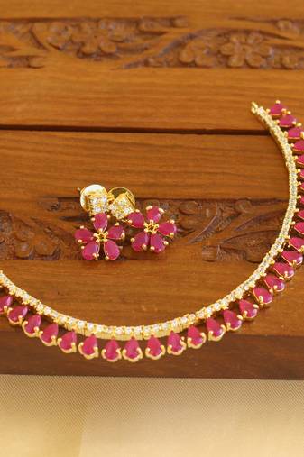 Gold platted cz necklace set