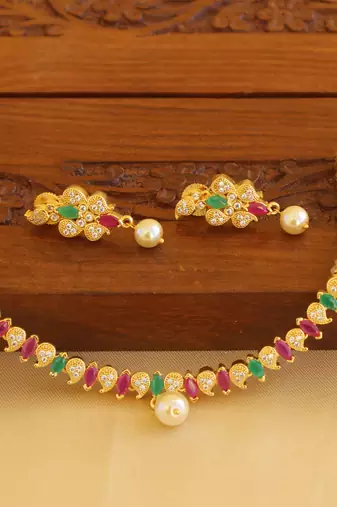 Gold platted cz necklace set