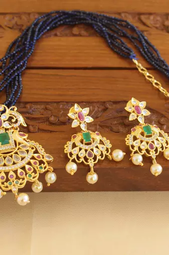Gold platted beads necklace set