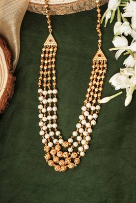 Traditional White Gold Necklace 2