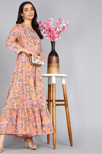 Ftdiva women rayon embroidered floral print anarkali kurta in pink