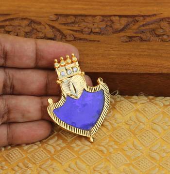 Kerala style gold platted palakka pendant 2