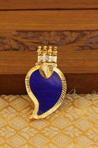 Kerala style gold platted mango palakka pendant