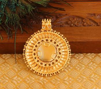 Kerala style gold platted krishna palakka pendant 3