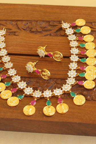 Gold platted cz necklace set