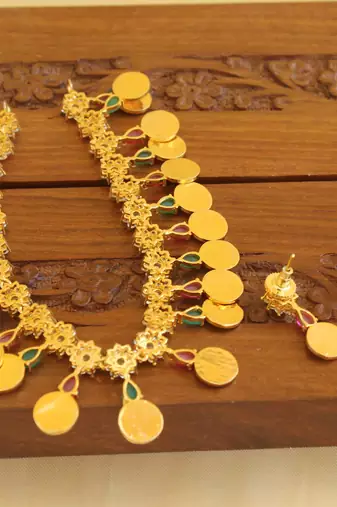 Gold platted cz necklace set