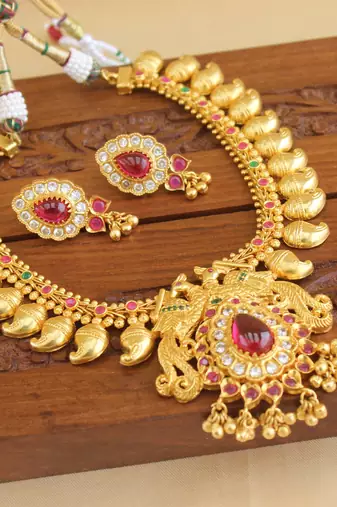 Gold platted mango peacock kempu necklace set