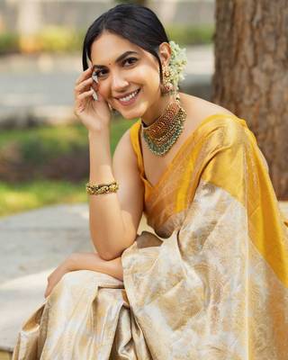  Multy Color Silk Blend Sarees With Blouse 4