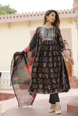 Black Printed Rayon Fabric Sequence Embroidered work Straight cut Kurta, Pant and Dupatta Set 1