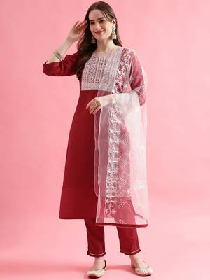  women cotton blend kurta pant set 1