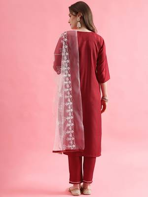  women cotton blend kurta pant set 2