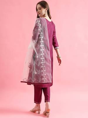  women cotton blend kurta pant set 2