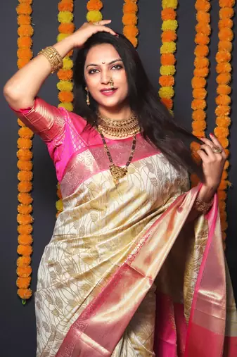Cream and Pink Jacquard Work kanchipuram silk blend saree with Blouse